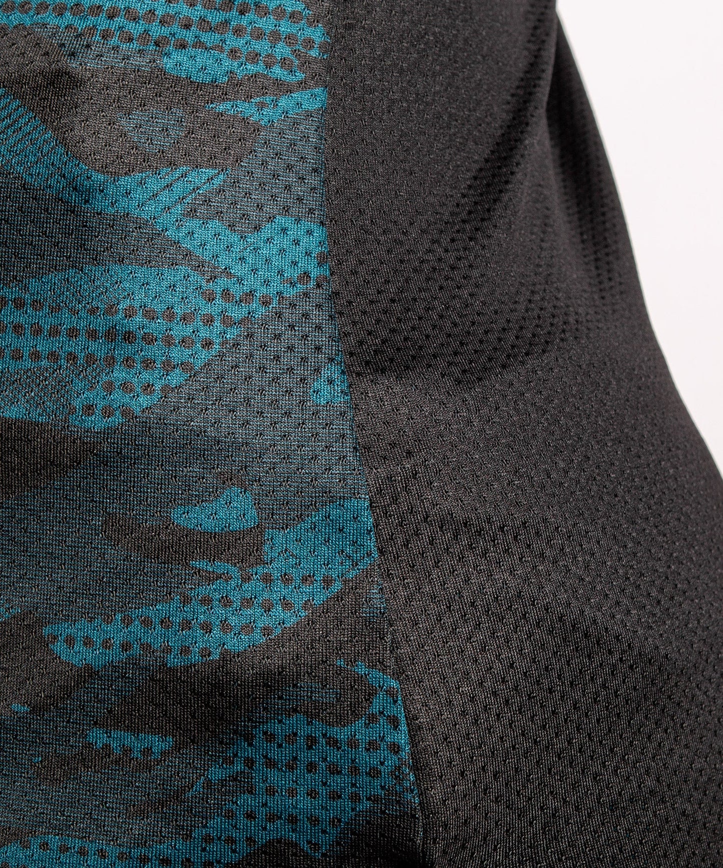 Venum Defender Tank Top - Black/Green