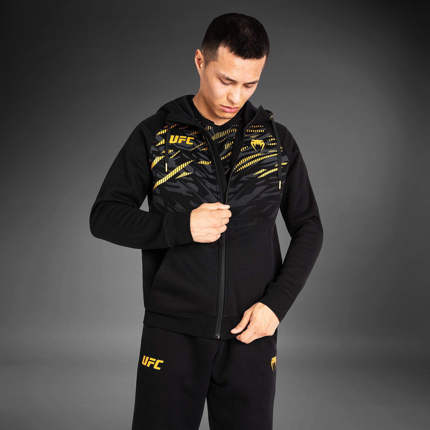 UFC Fusion by Venum Men’s Replica Zip Hoodie Champion