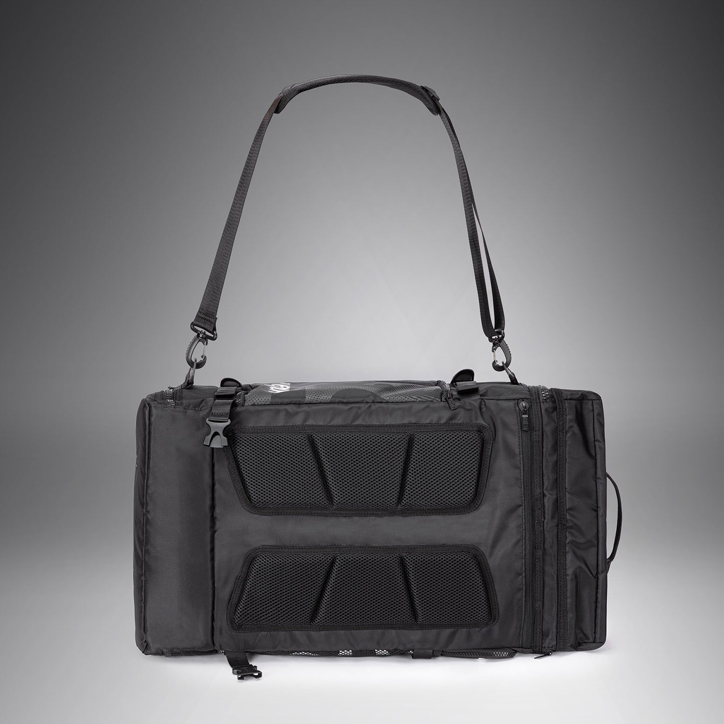 Venum Shockwave Convertible Sports Bag (60L) - Black