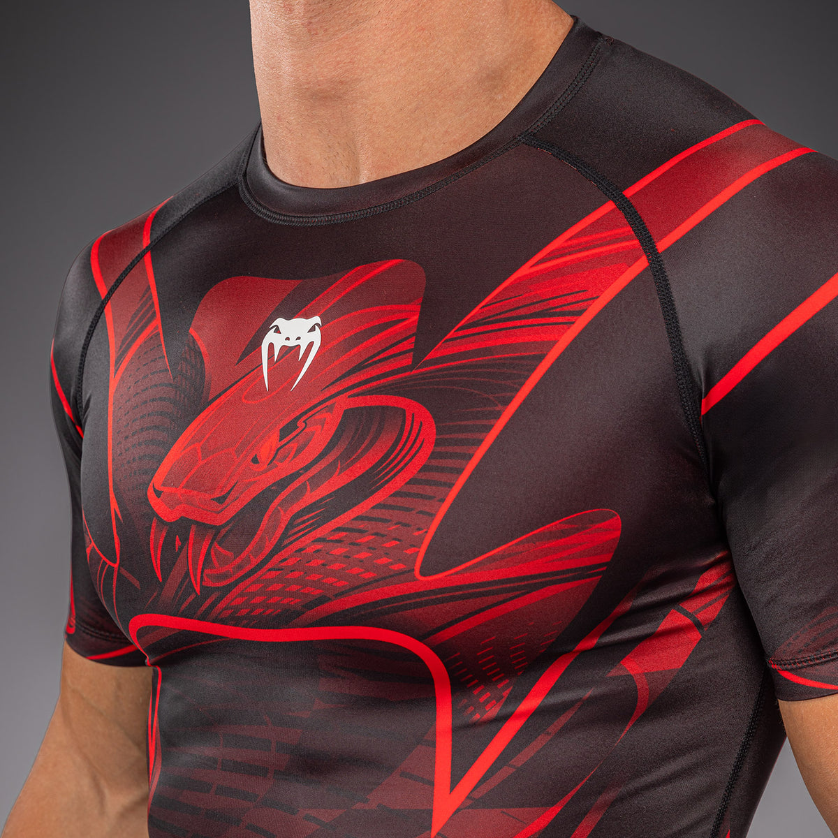 Venum Crimson Viper 2.0 Short Sleeve Rashguard - Black/Red