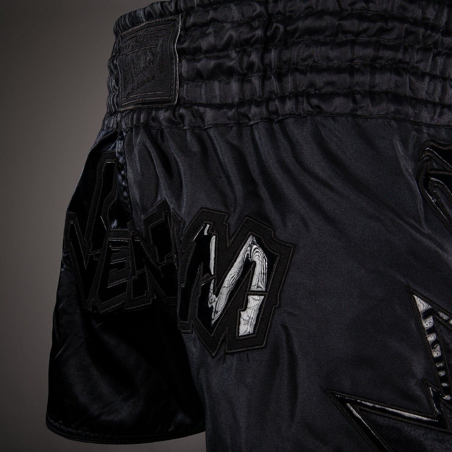 Venum Inferno 2.0 Muay Thai Shorts - Black/Grey