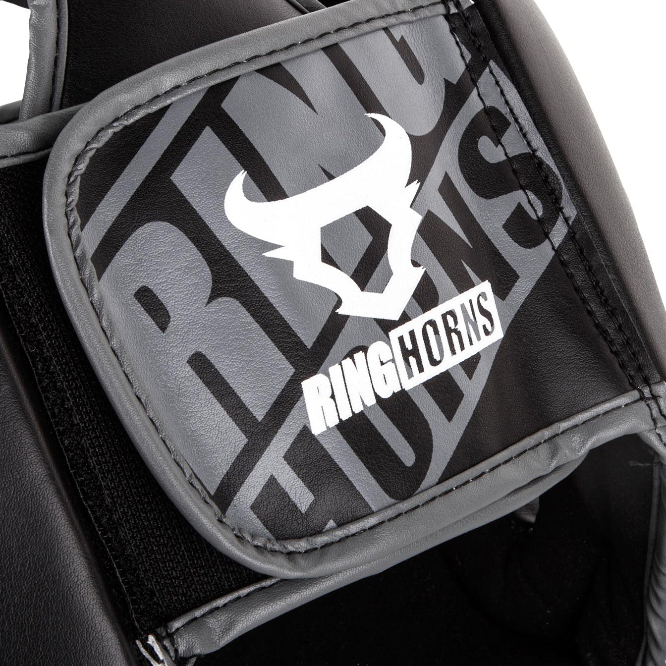 Ringhorns Charger by Venum Headgear - Black