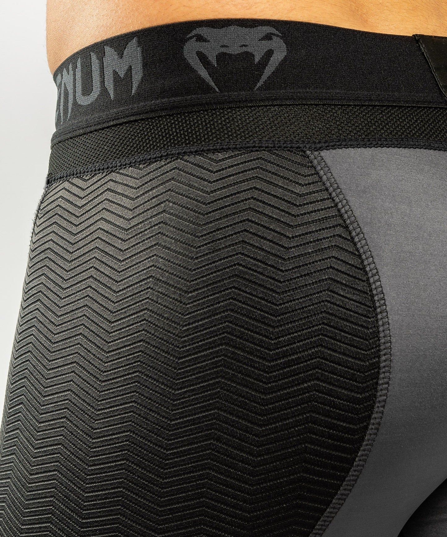 Venum G-Fit Compression Shorts - Grey/Black