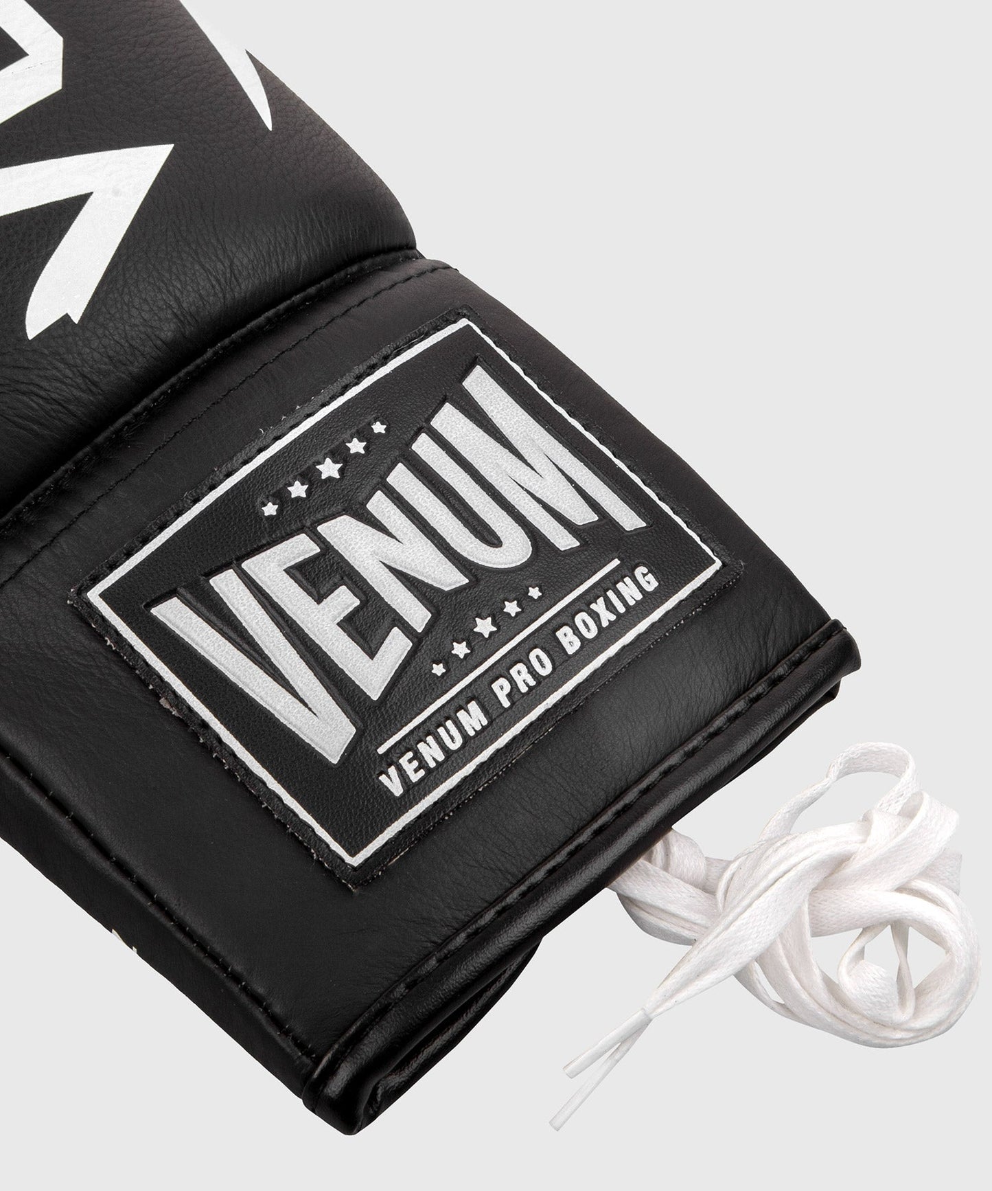 Venum Hammer Pro Boxing Gloves - With Laces - Black/White