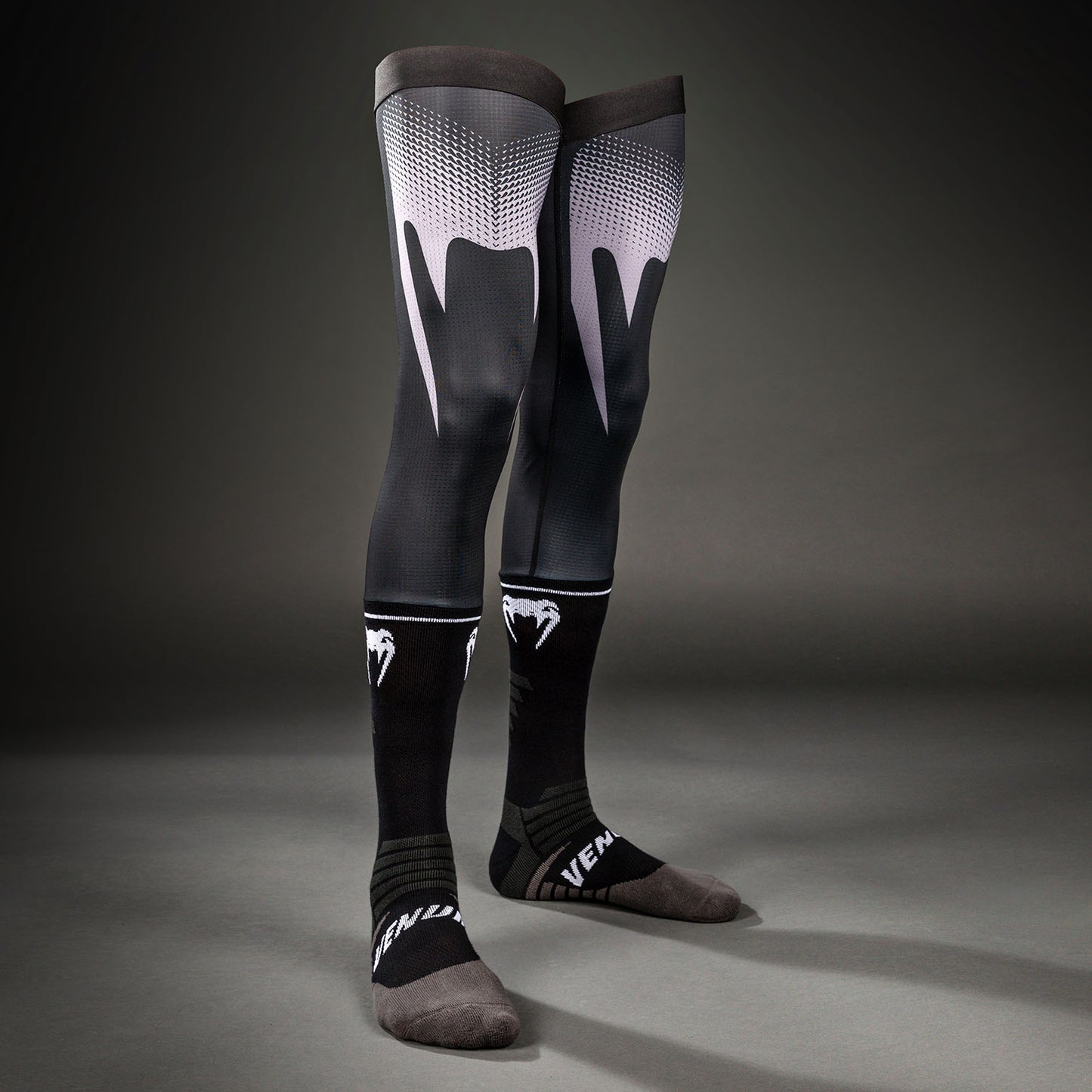 Venum MX Basics Socks - Black/White