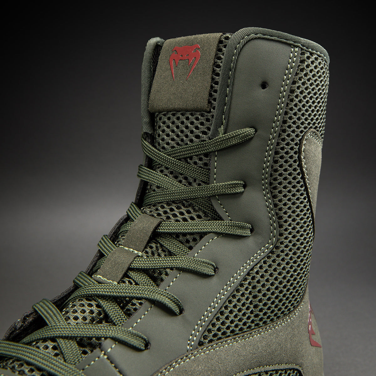 Venum Contender Boxing Shoes - Khaki/Red