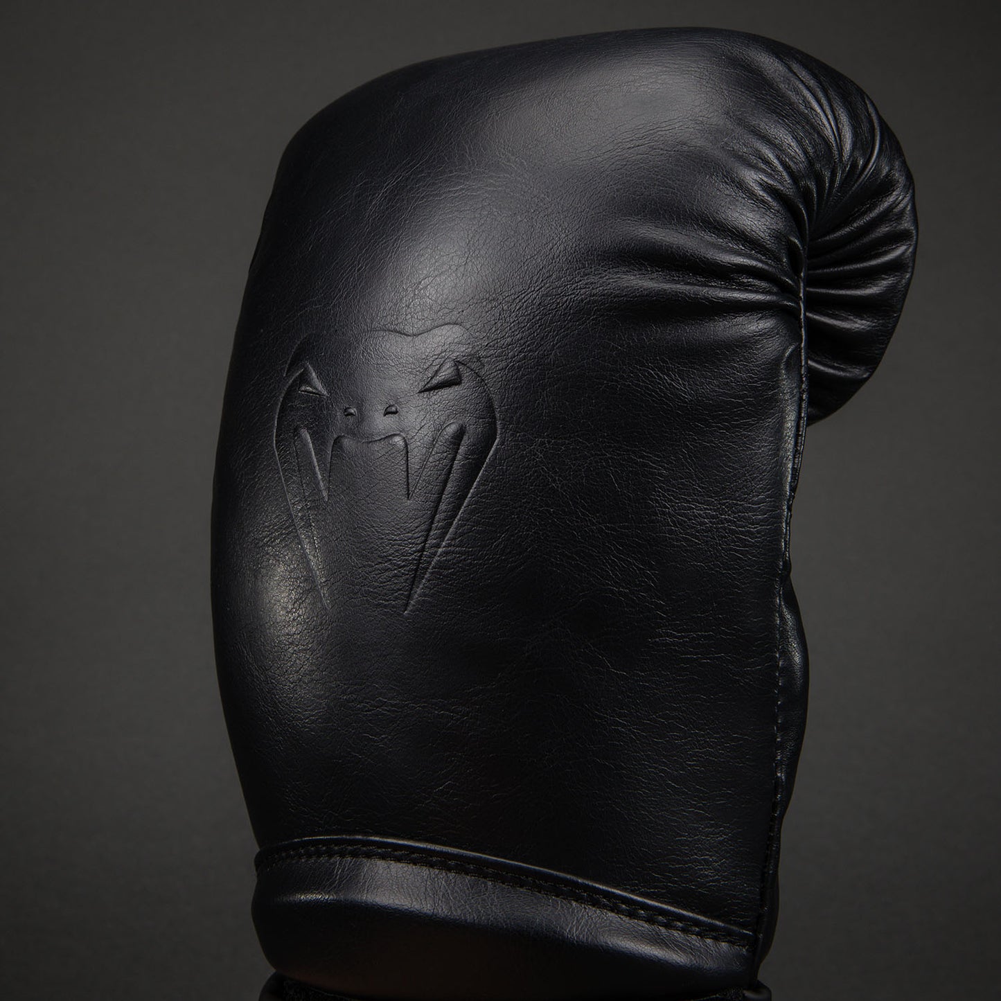 Venum Impact Classic Boxing Gloves - Black
