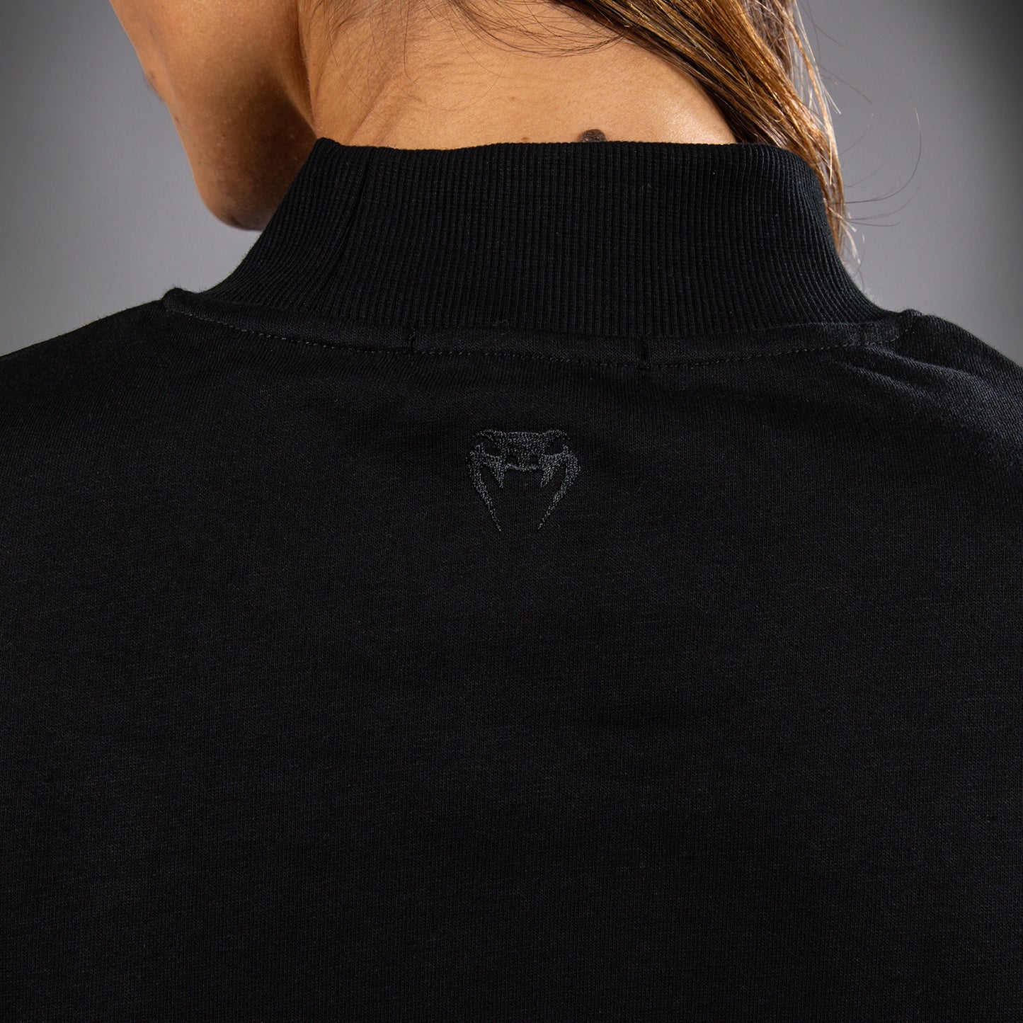 Venum Pulse Women’s Cropped Sweatshirt - Black/White