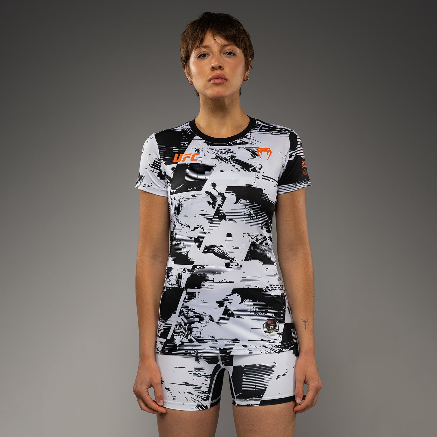 Women’s UFC Zenith by Venum White Authentic Fight Week Performance Short Sleeve T-Shirt