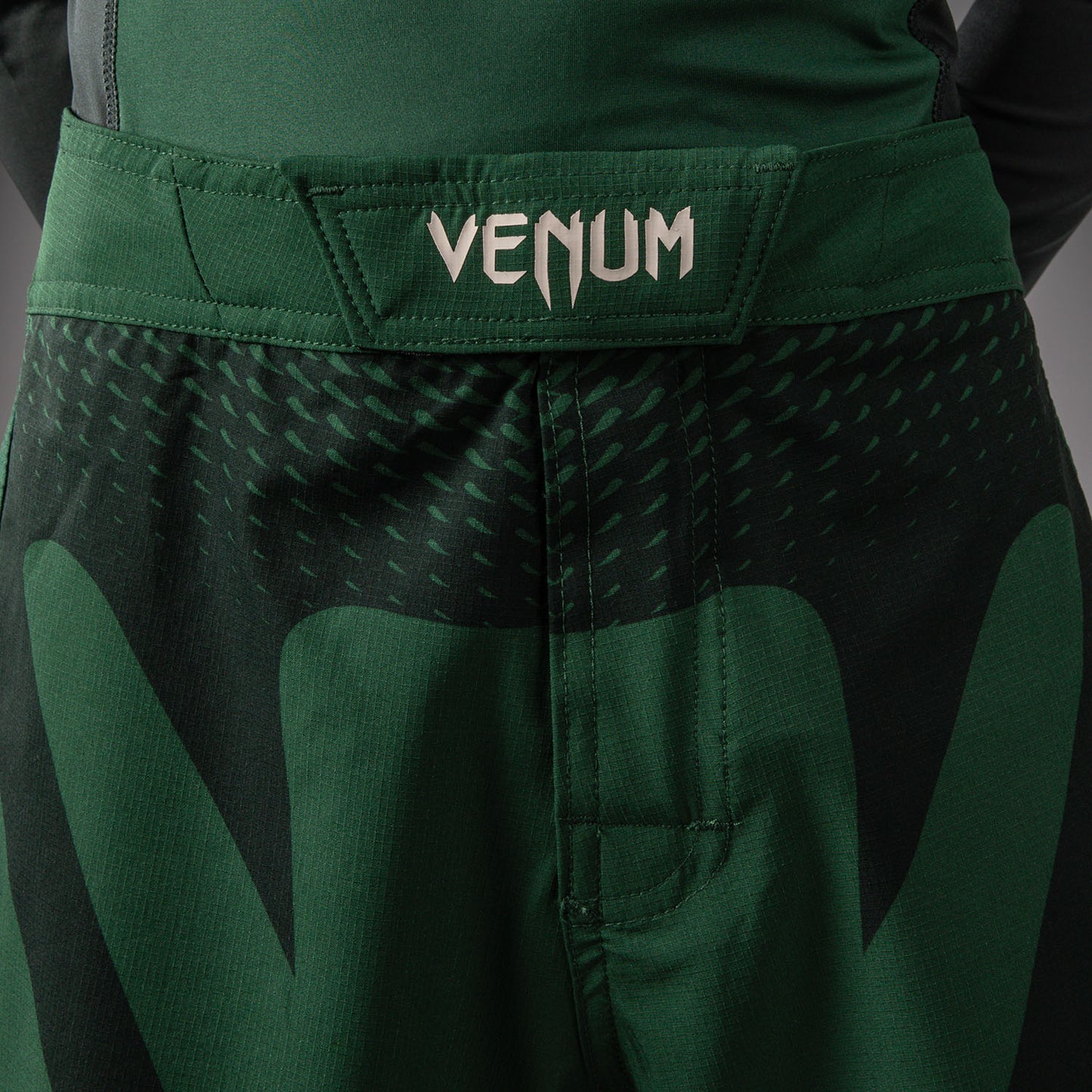 Venum Attack Kids Fightshorts - Forest Green/ Off White