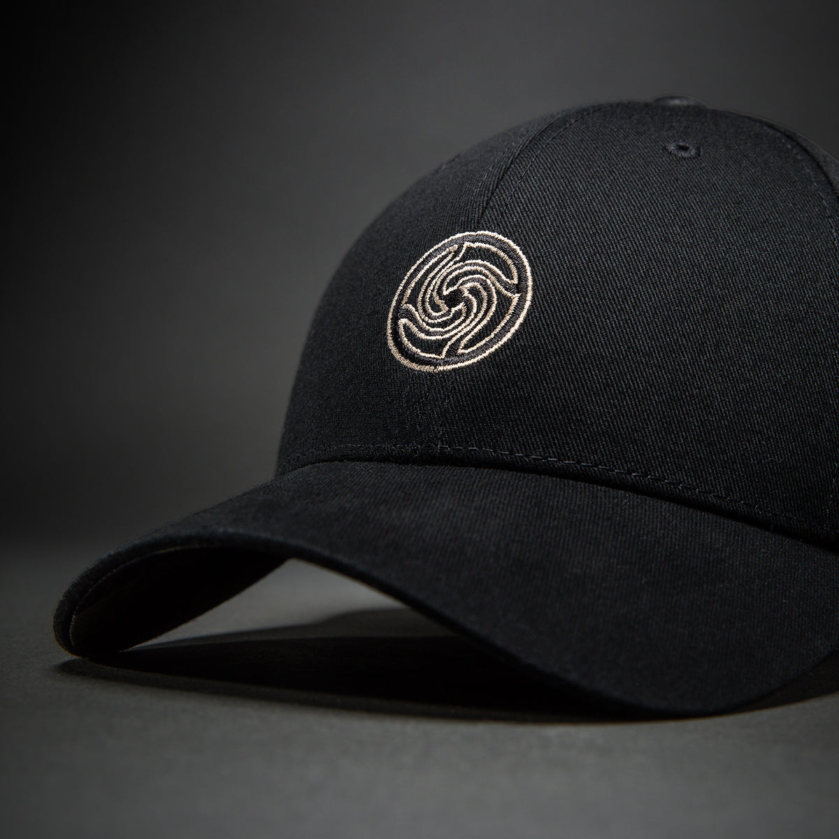 Venum x Jujutsu Kaisen Itadori Cap - Black