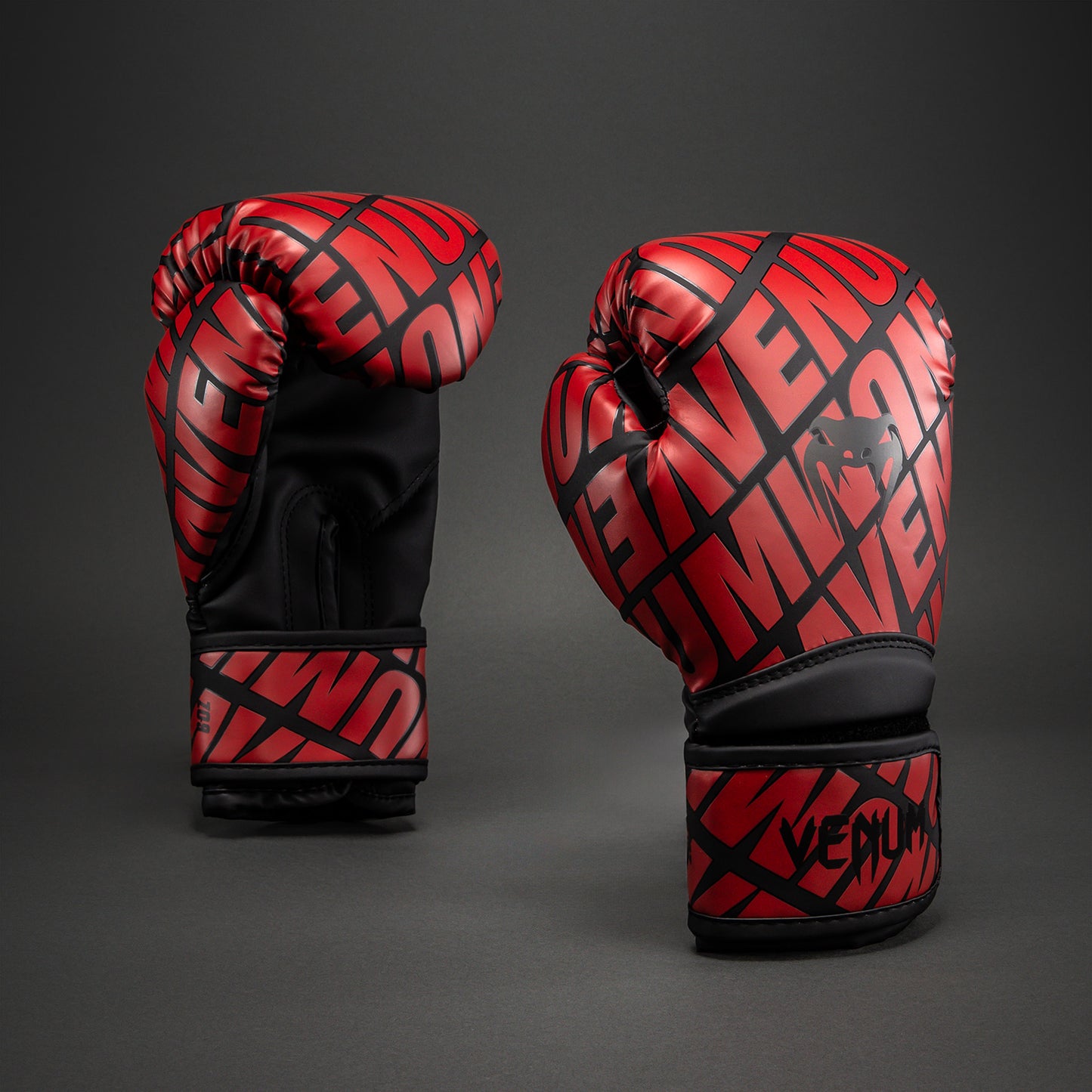 Venum Contender 1.5 XT 3D Kids Boxing Gloves - Black/Red