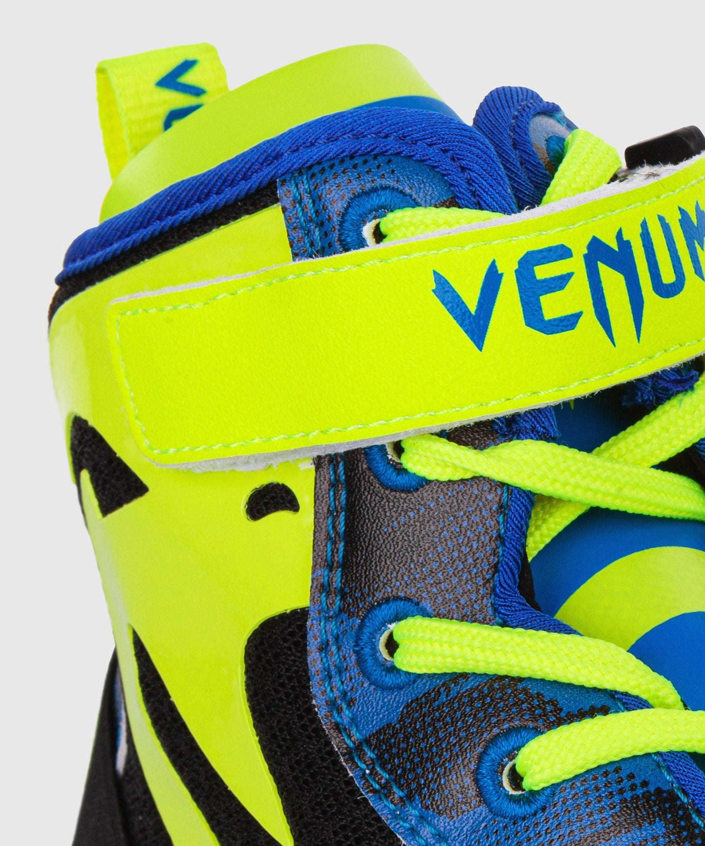 Venum Giant Low Loma Edition Boxing Shoes