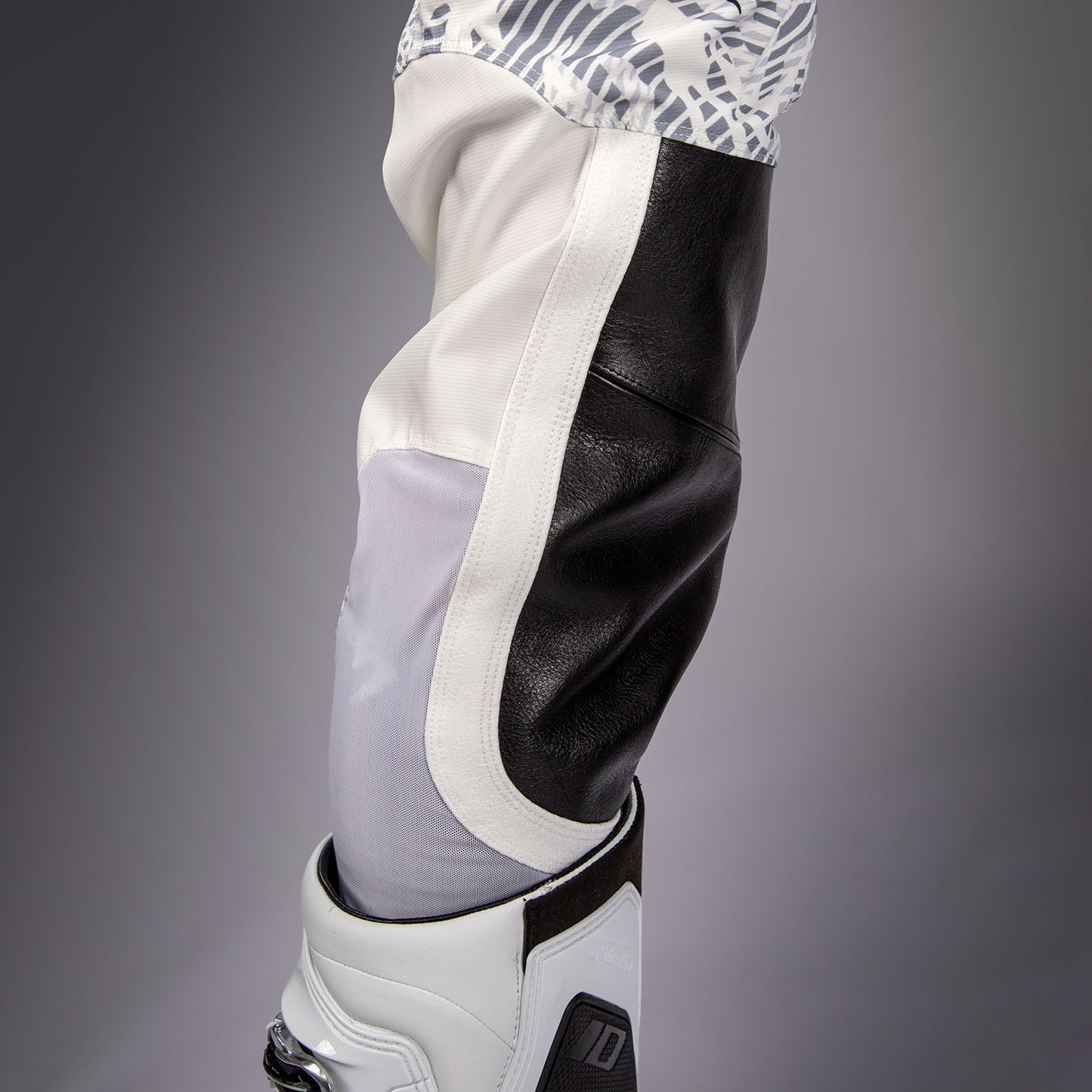 Venum MX Elite Pants - White