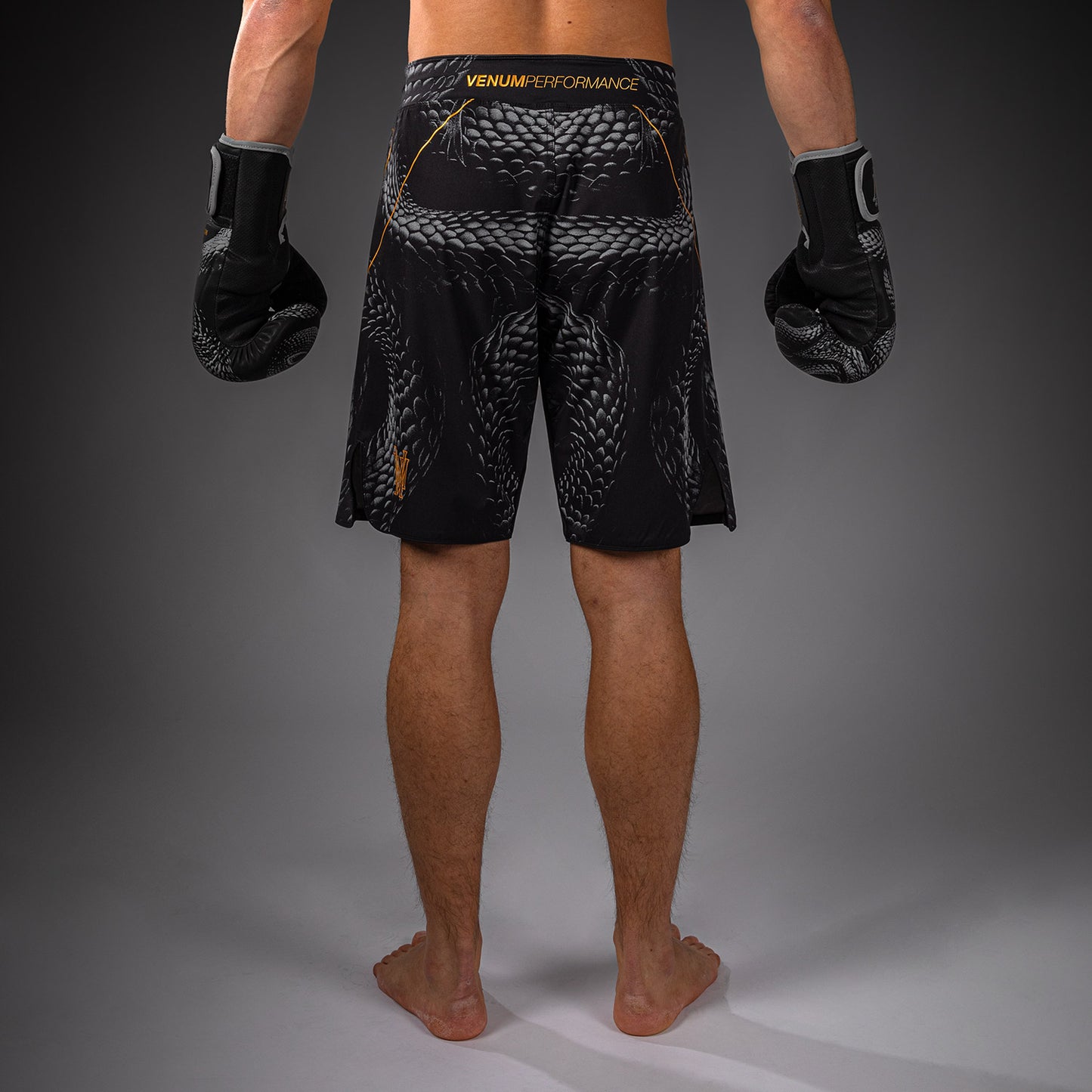 Venum Matupa Fightshorts - Black/Grey/Gold