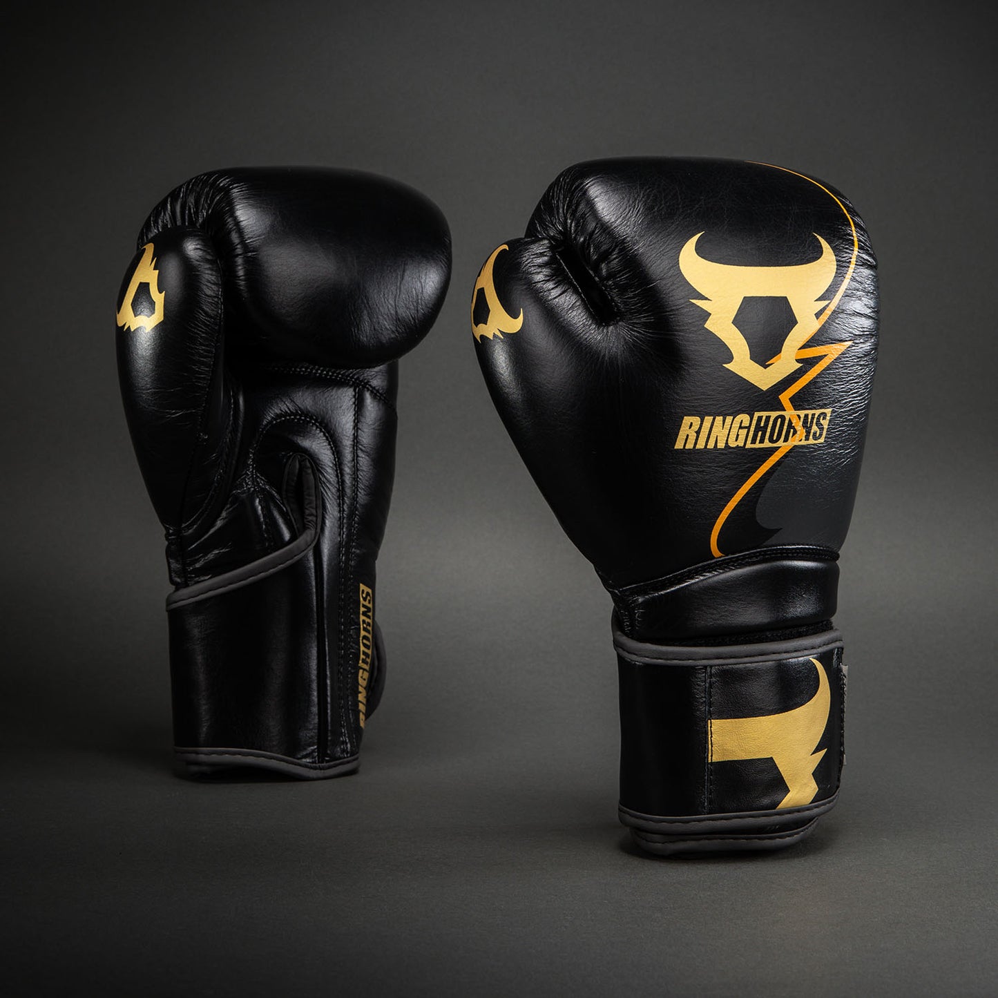 Ringhorns Charger by Venum Boxing Gloves - Black/Gold
