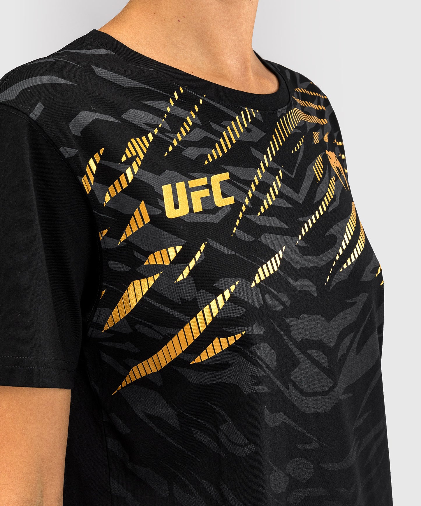 UFC Fusion by Venum Replica Women’s Short Sleeve T-Shirt - Champion