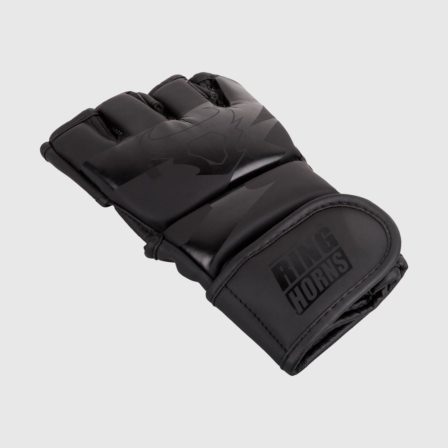 Ringhorns Charger by Venum MMA Gloves - Black/Black