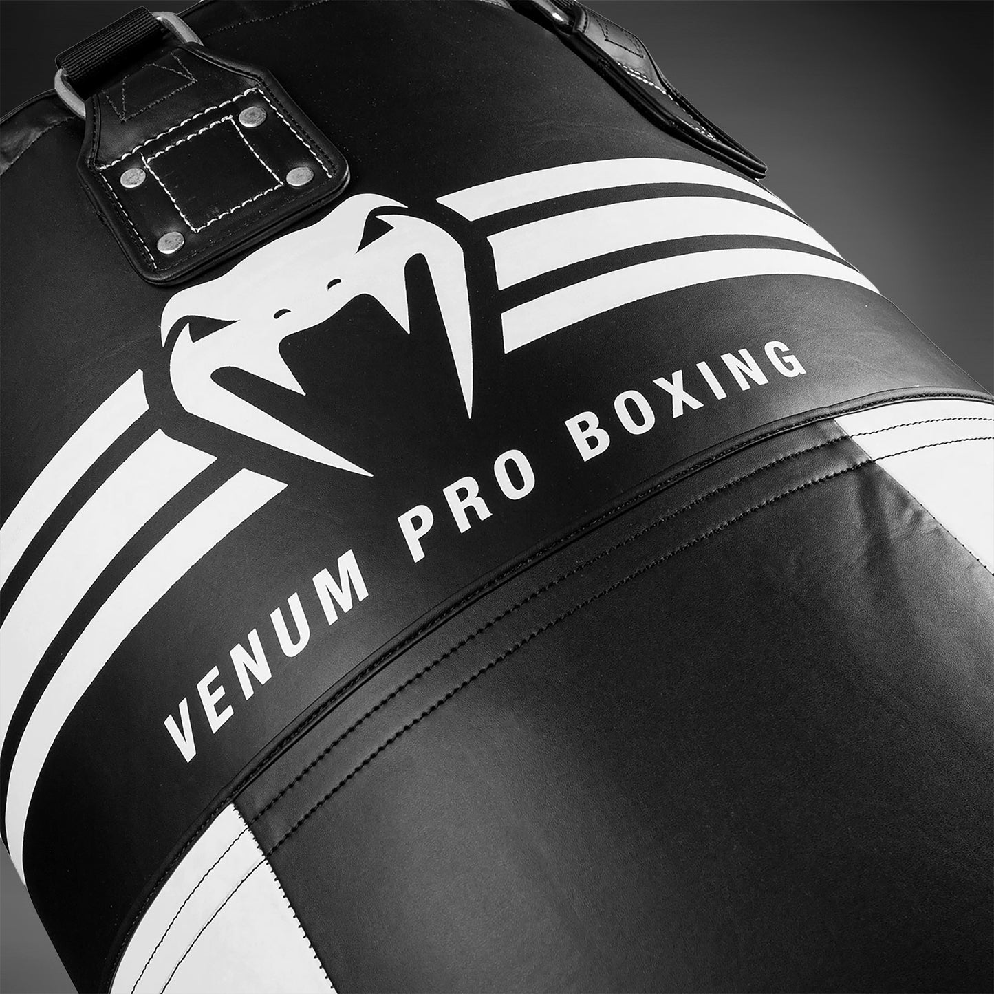 Venum T-Shape Punch Bag