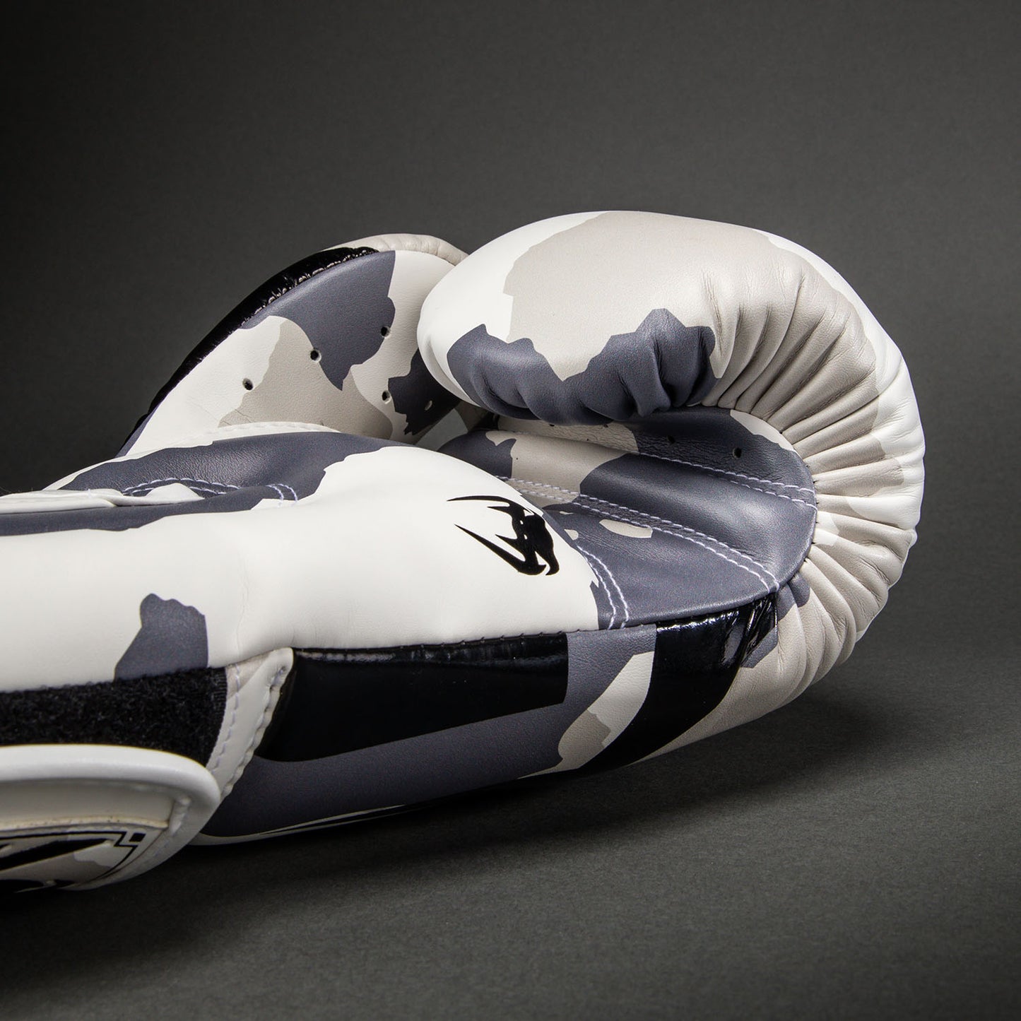 Venum Elite Camo Boxing Gloves - White/Light Grey