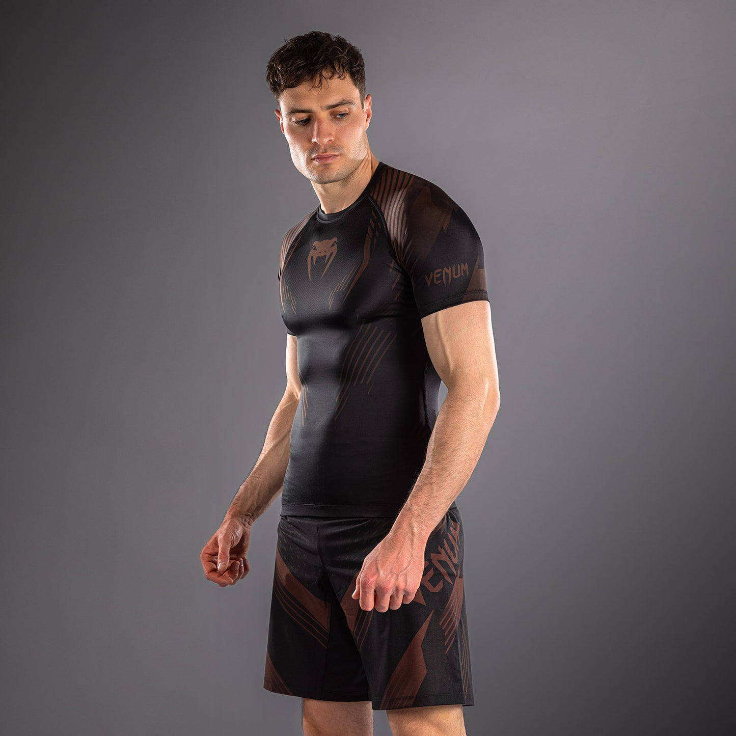 Venum No-Gi 6.0 Short Sleeve Rashguard - Black/Brown