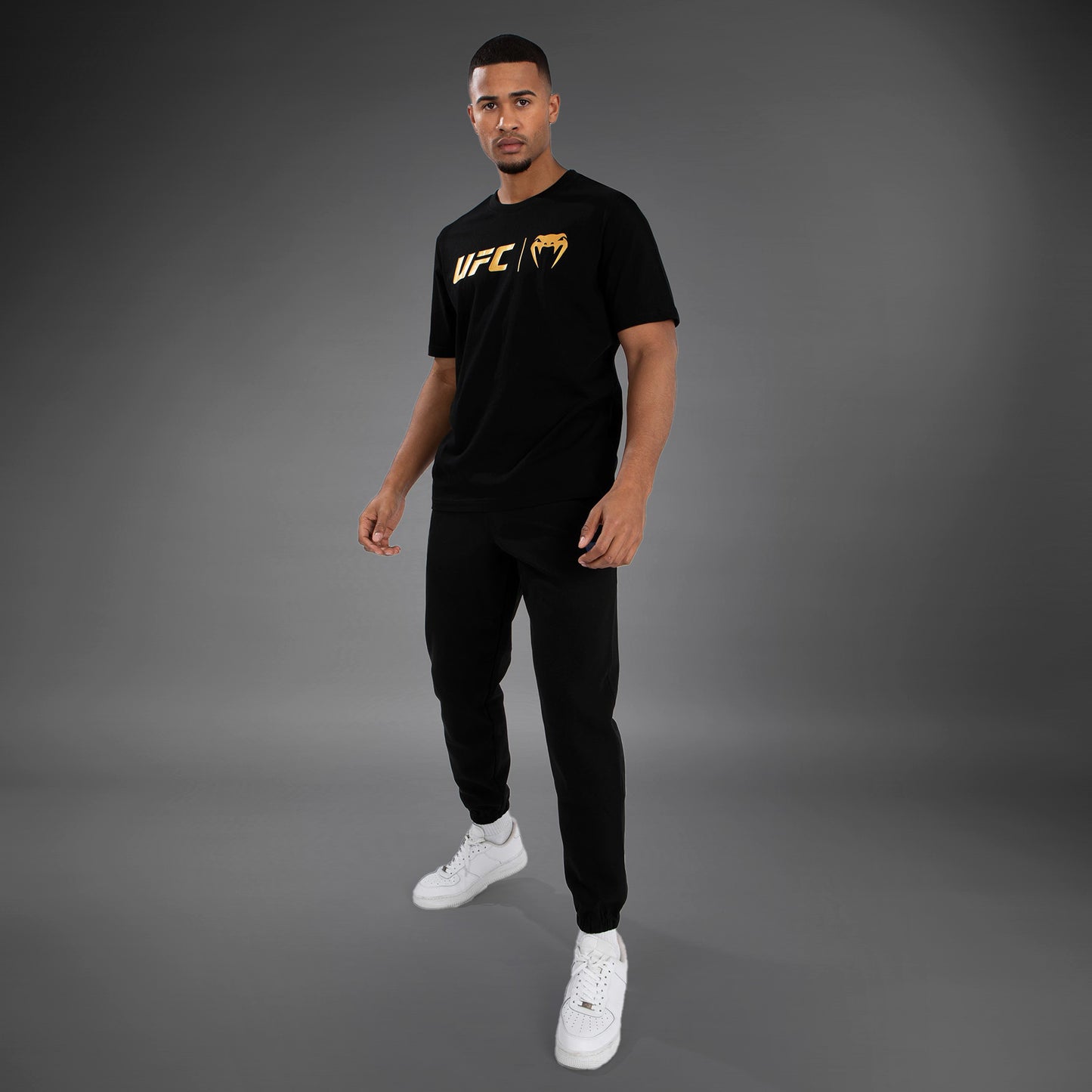 UFC Venum Classic  T-Shirt - Black/Gold