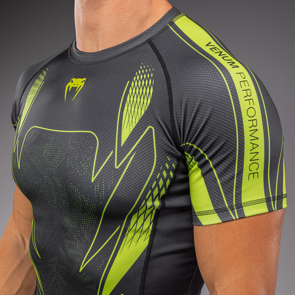 Venum Amazonia Reborn Short Sleeve Rashguard - Black/Green