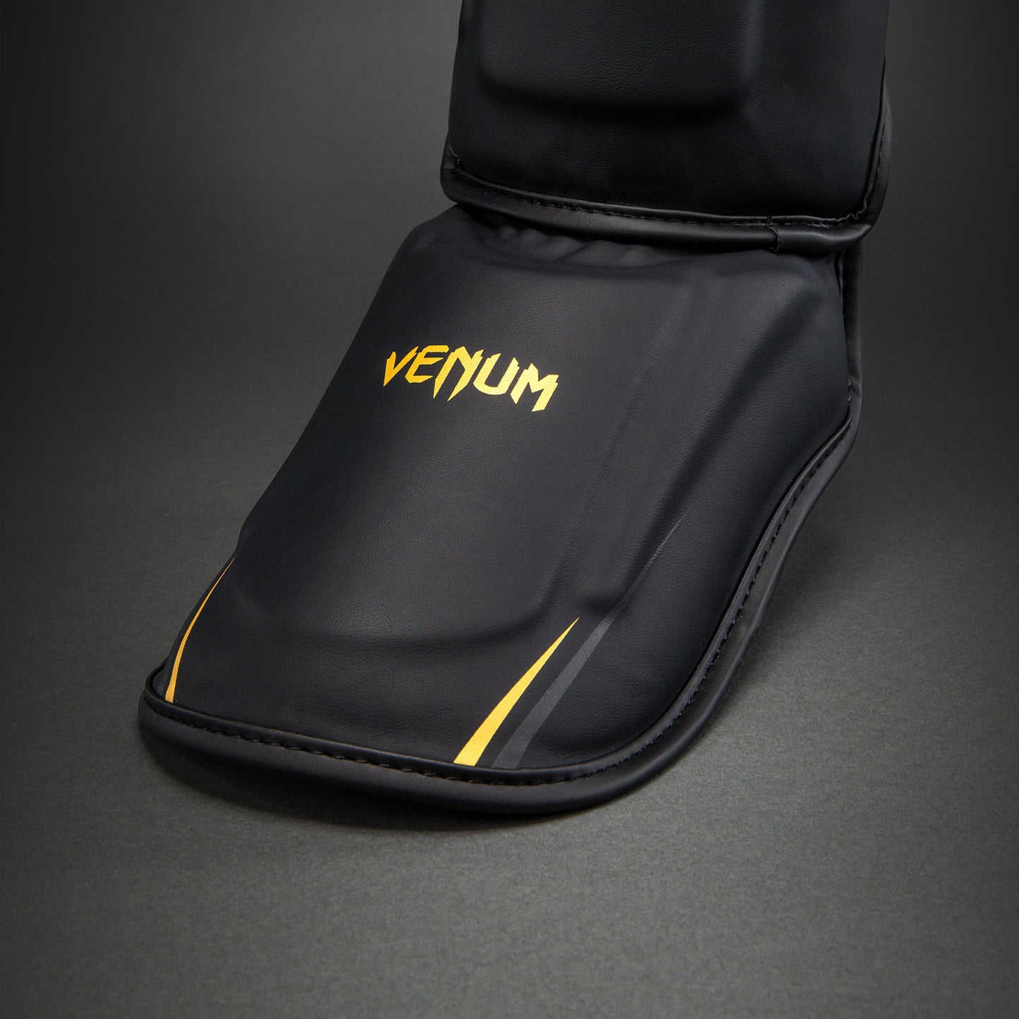 Venum G-Core Shin Guards - Black/Gold