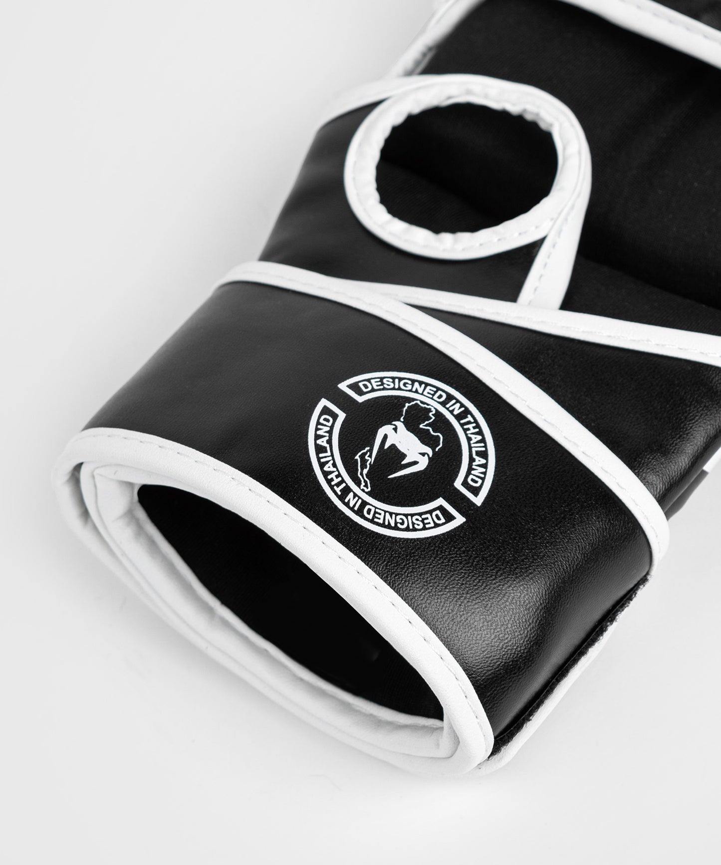 Venum Challenger MMA Gloves - Without Thumb