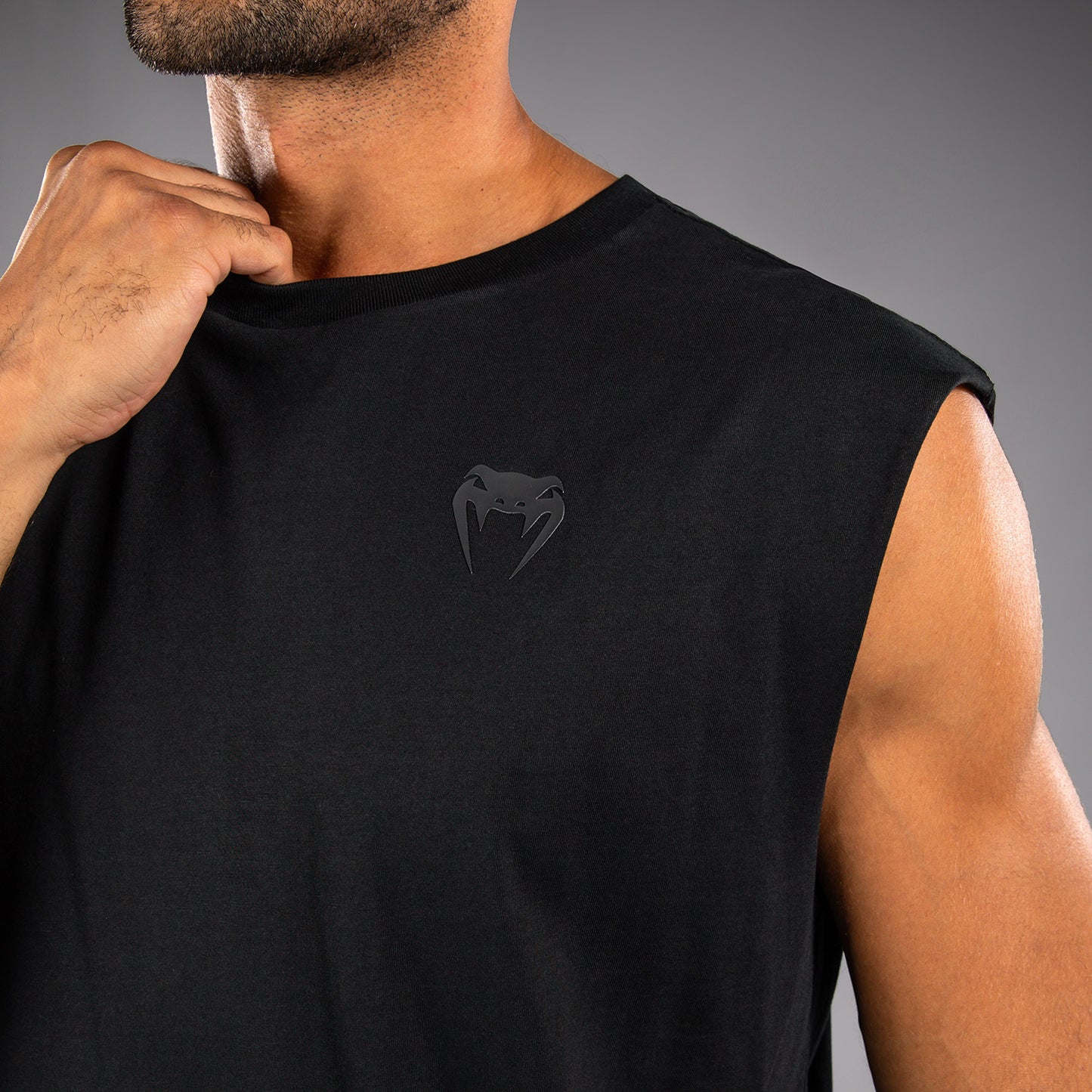 Venum Divide Sleeveless T-Shirt - Black