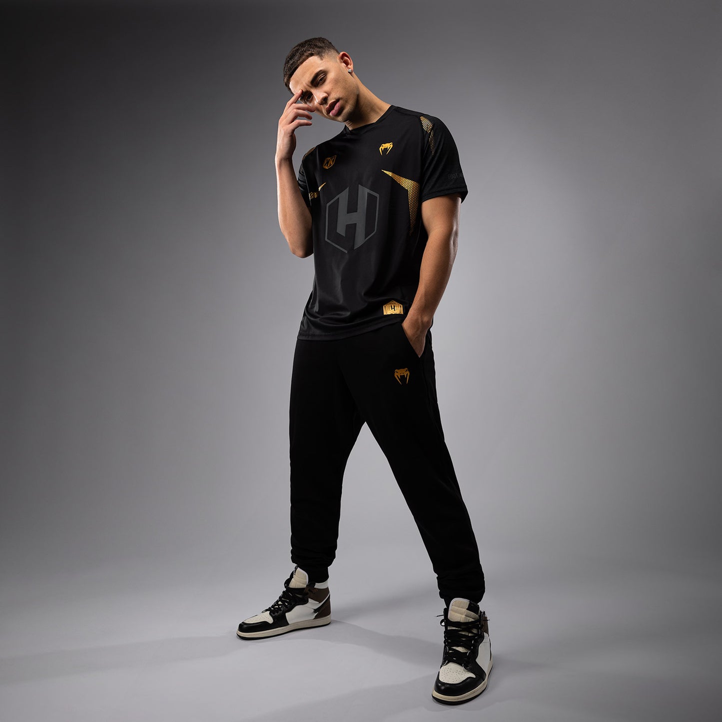 FK x Venum Hexagone MMA jogging - Black/Gold