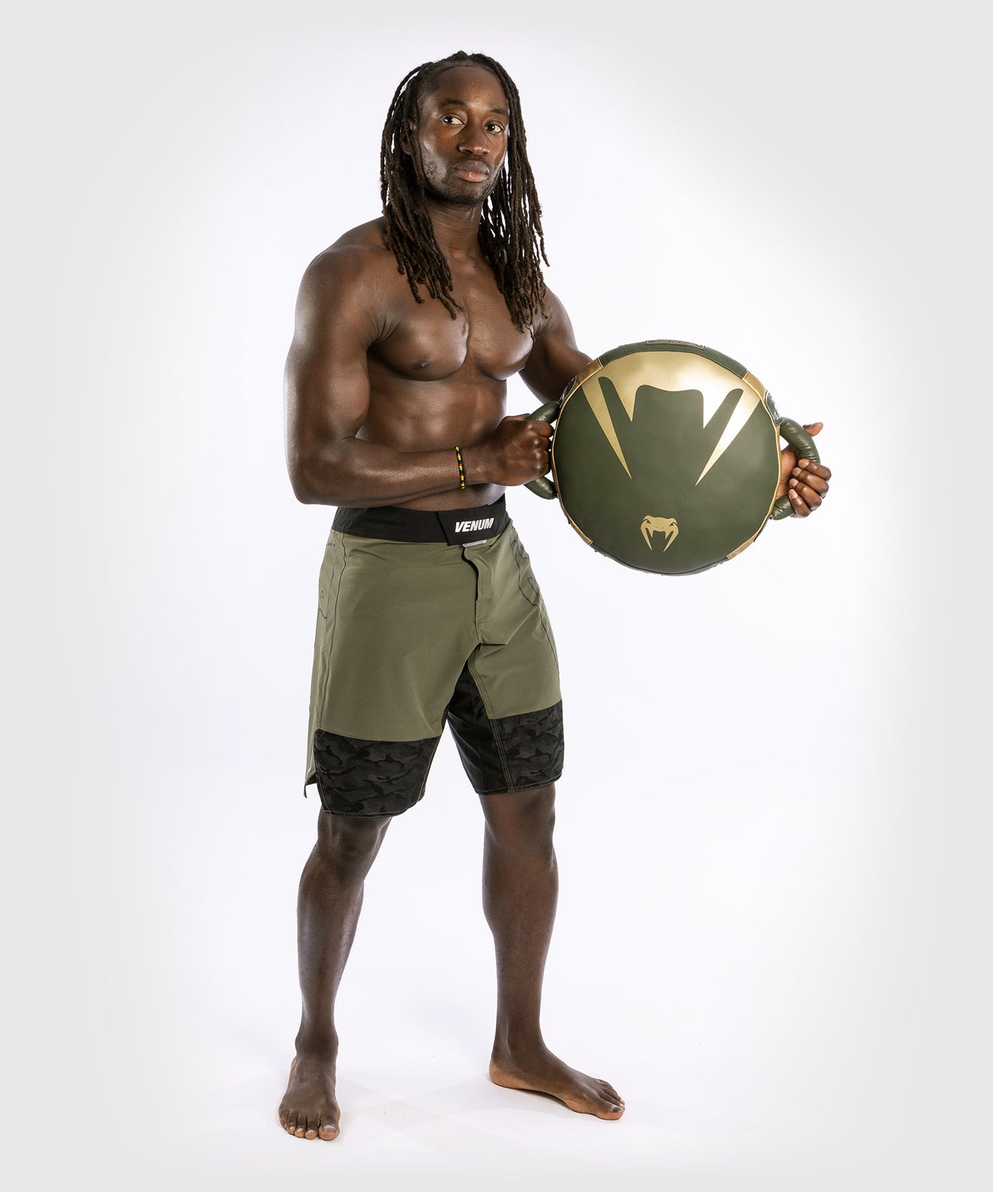 Venum Pro Boxing Round Punch Shield - Khaki/Gold