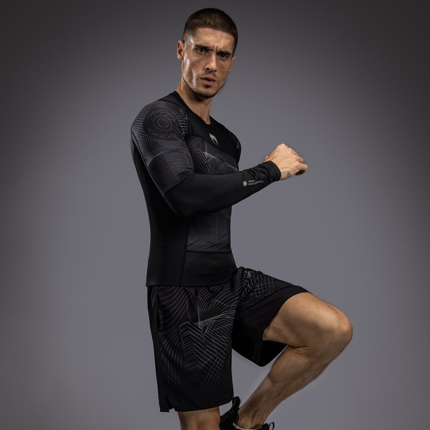 Venum G-Fit Air Men's Long Sleeve Rashguard - Deep Black/Desert Sand