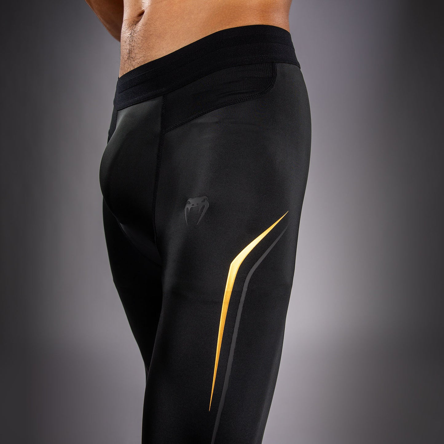 Venum G-Core Spats - Black/Gold