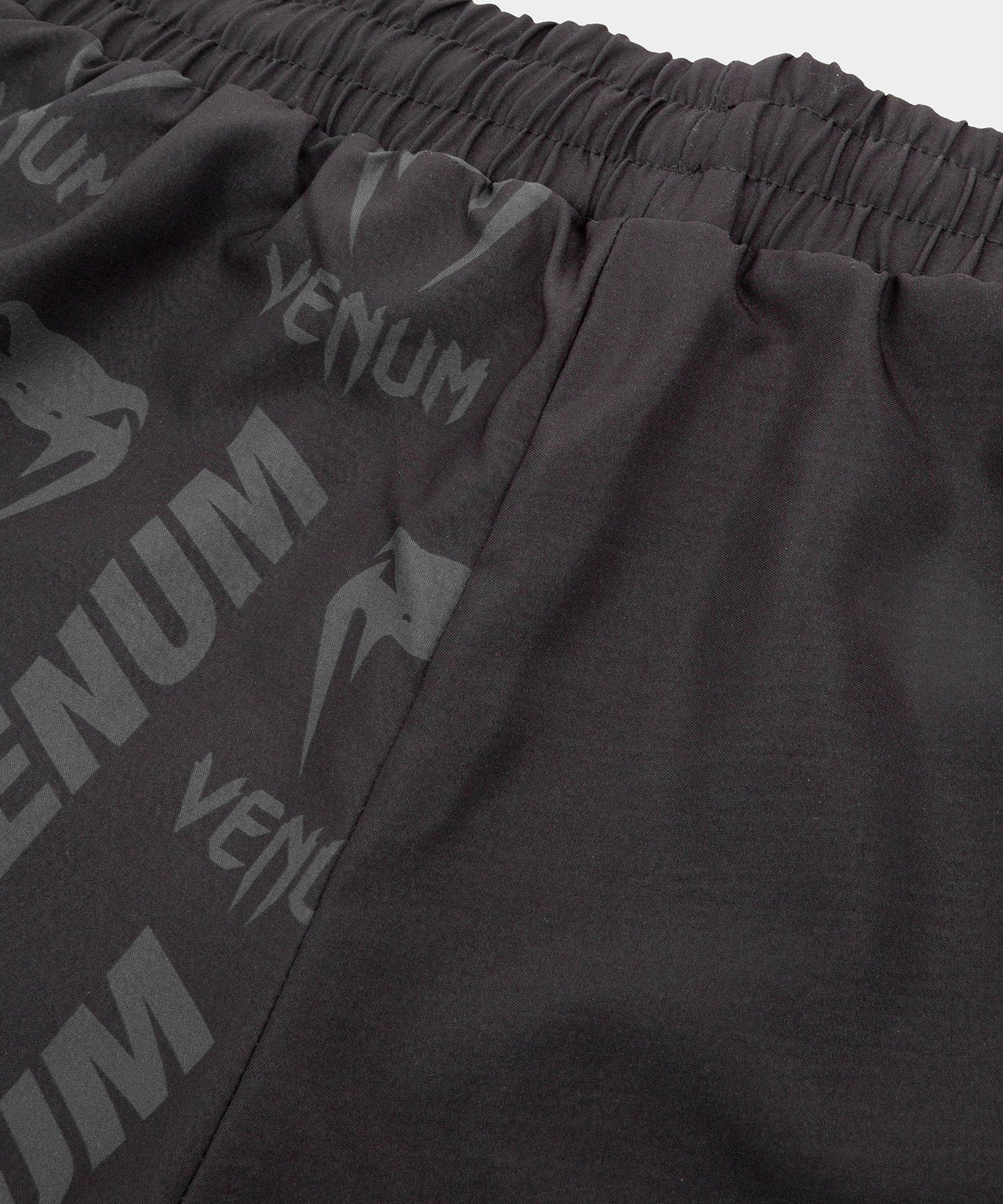 Venum Logos Training Shorts - Black/Black