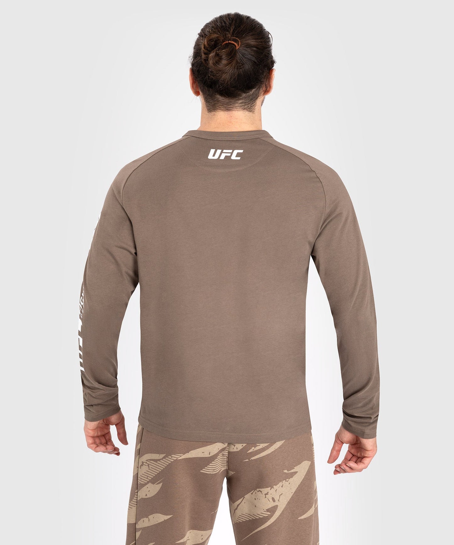 UFC Adrenaline by Venum Fight Week Men’s Long Sleeve T-Shirt - Bronze