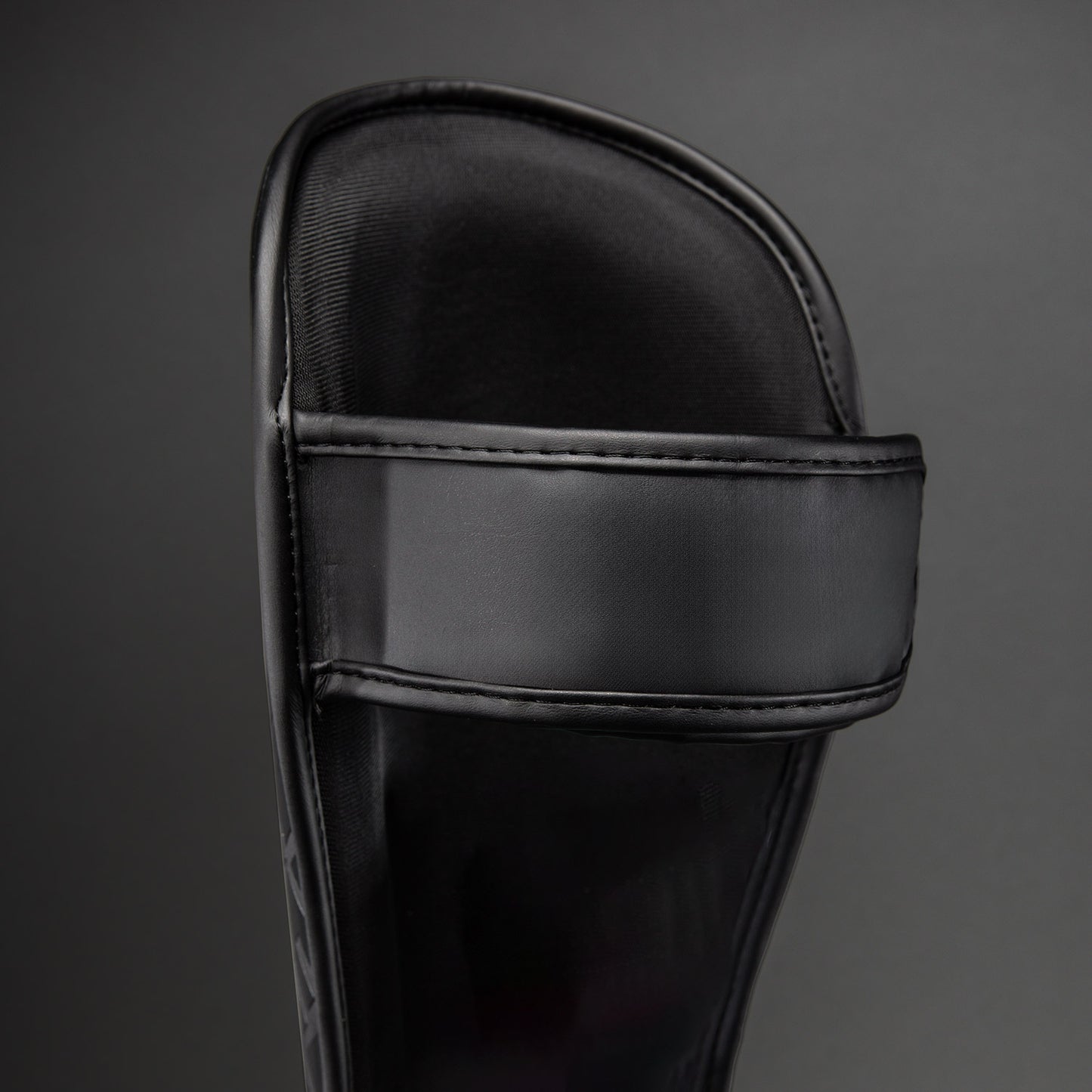 Venum Contender 1.5 XT 3D Shin Guards - Black/Gold