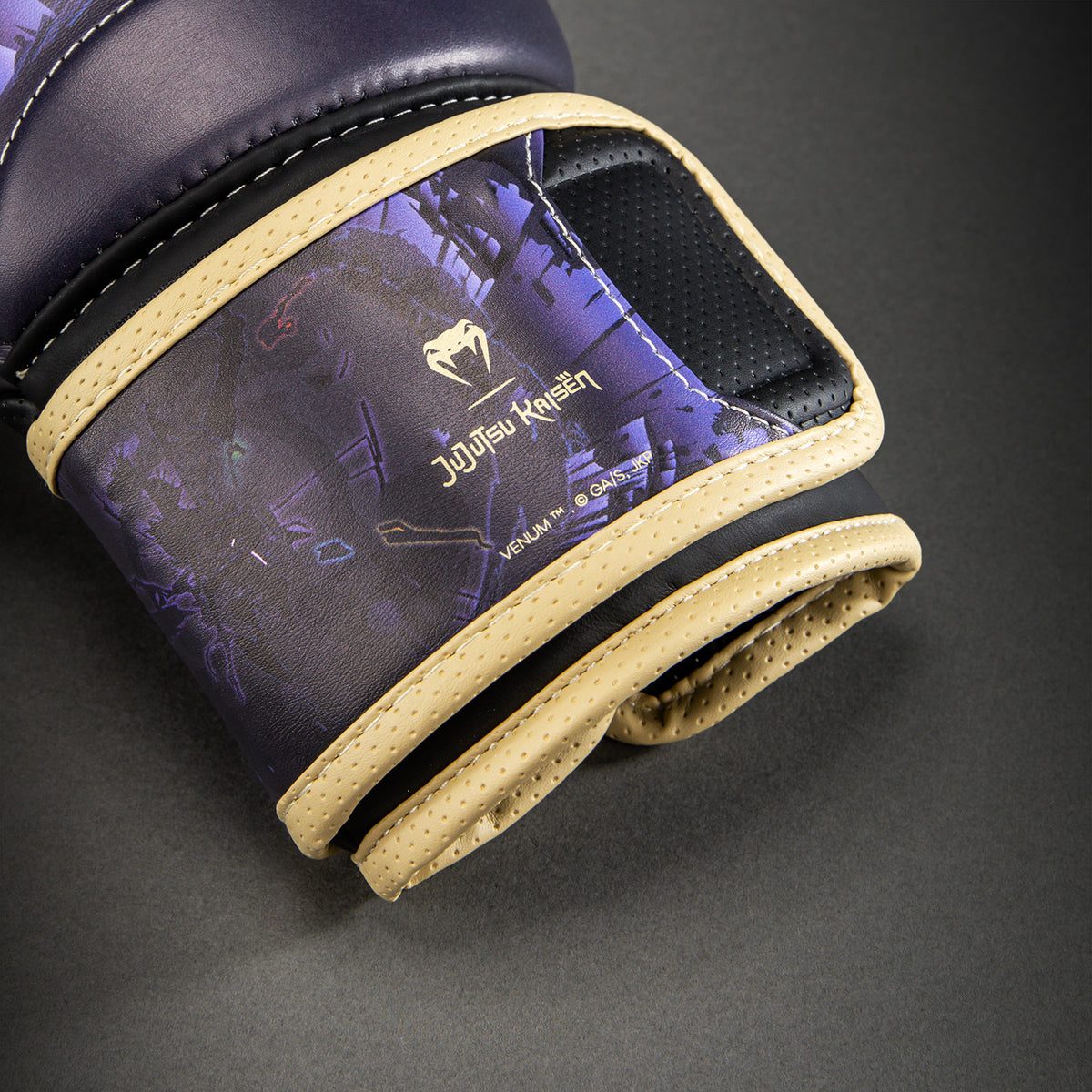 Jujutsu Kaisen x Venum Gojo Boxing Gloves - Purple