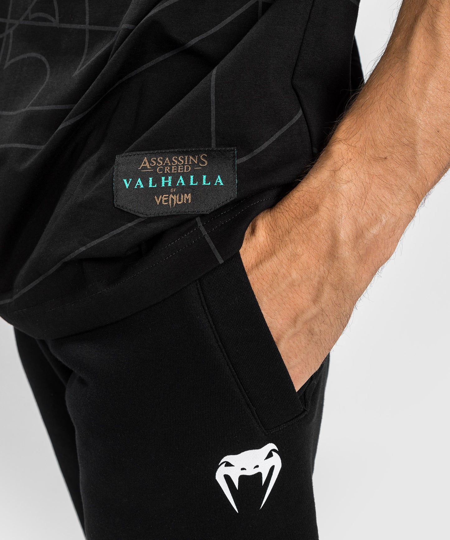 Venum Assassin's Creed Reloaded T-Shirt - Black
