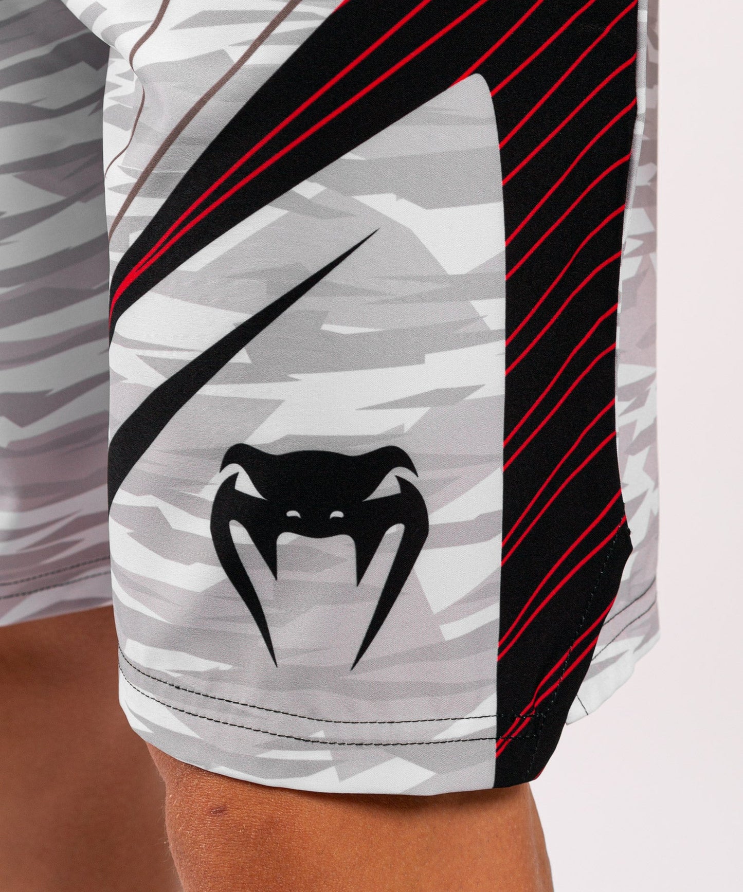 Venum Contender 5.0 Sport shorts - White/Camo