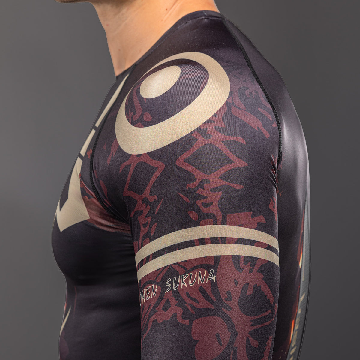 Jujutsu Kaisen x Venum Sukuna Long Sleeve Rashguard - Black/Beige