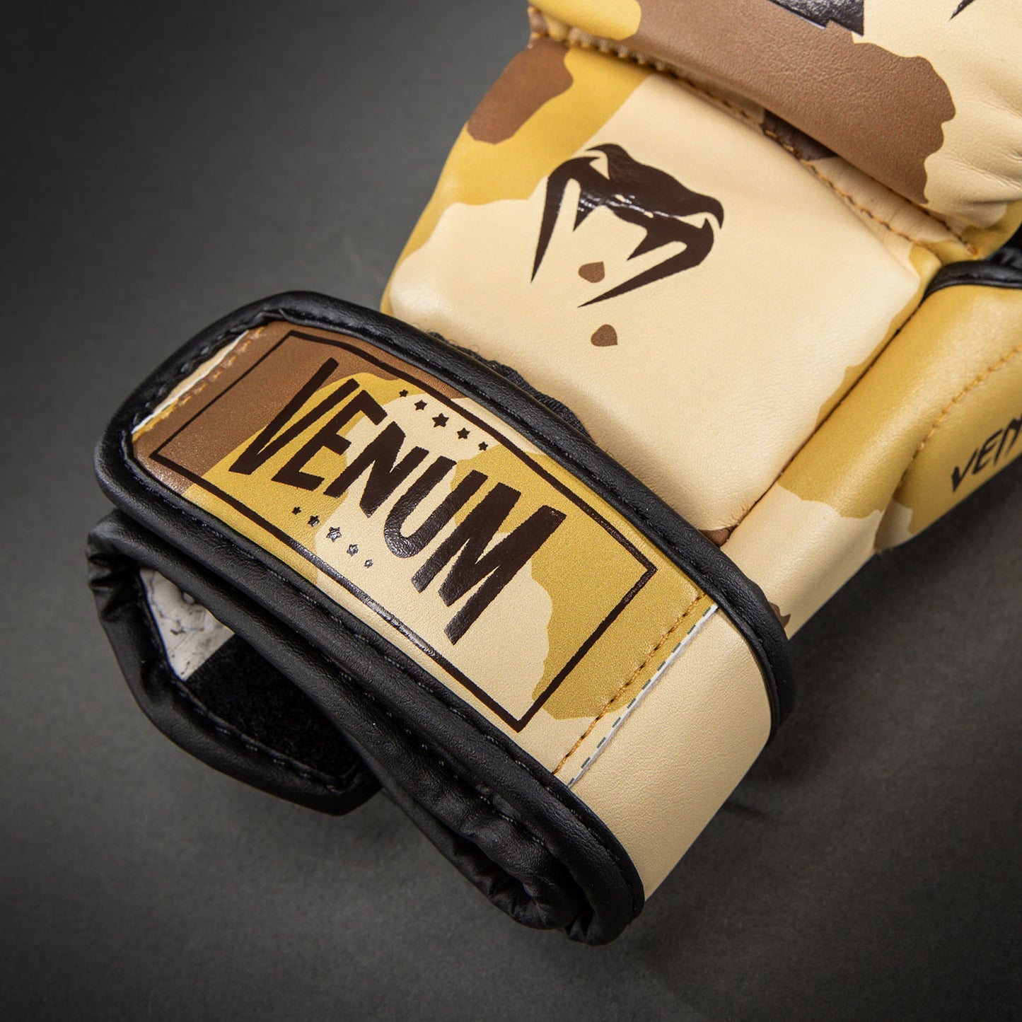 Venum Elite Camo Sparring Gloves - Light Beige/Brown