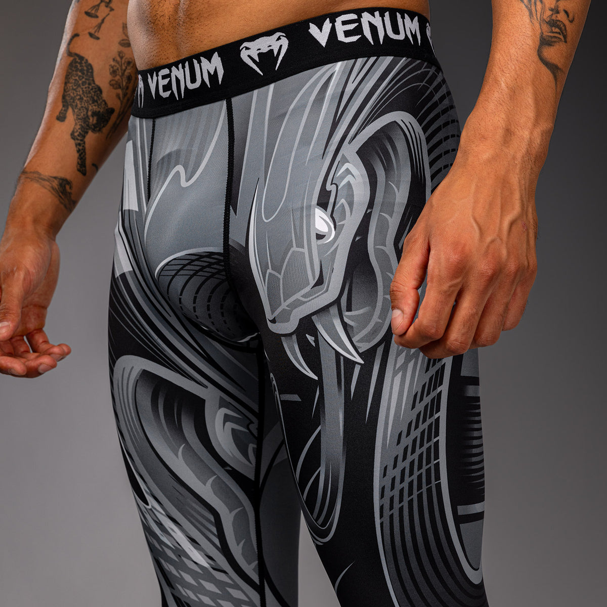 Venum Crimson Viper 2.0 Spats - Black/Grey
