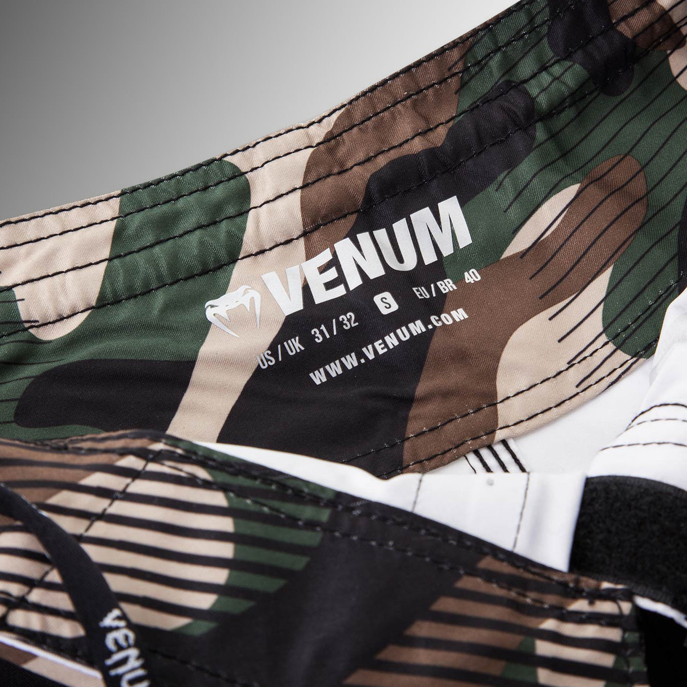 Venum Camo Hero Fightshorts - Green/Brown