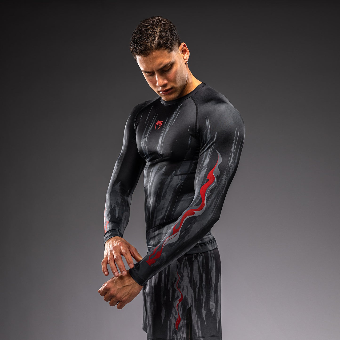 Venum Demon Long Sleeve Rashguard - Black/Grey