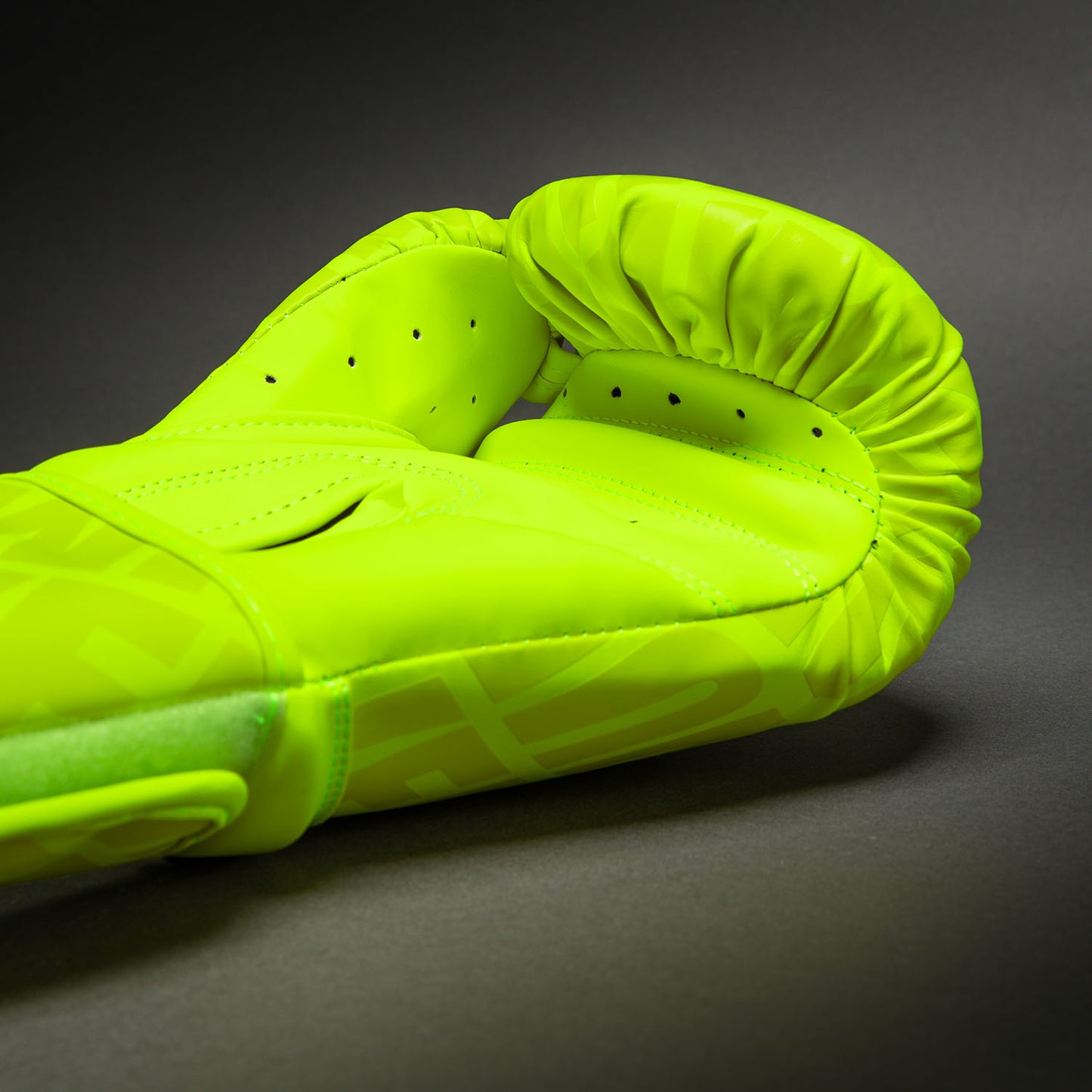 Venum Contender 1.5 XT 3D Boxing Gloves - Neon Yellow