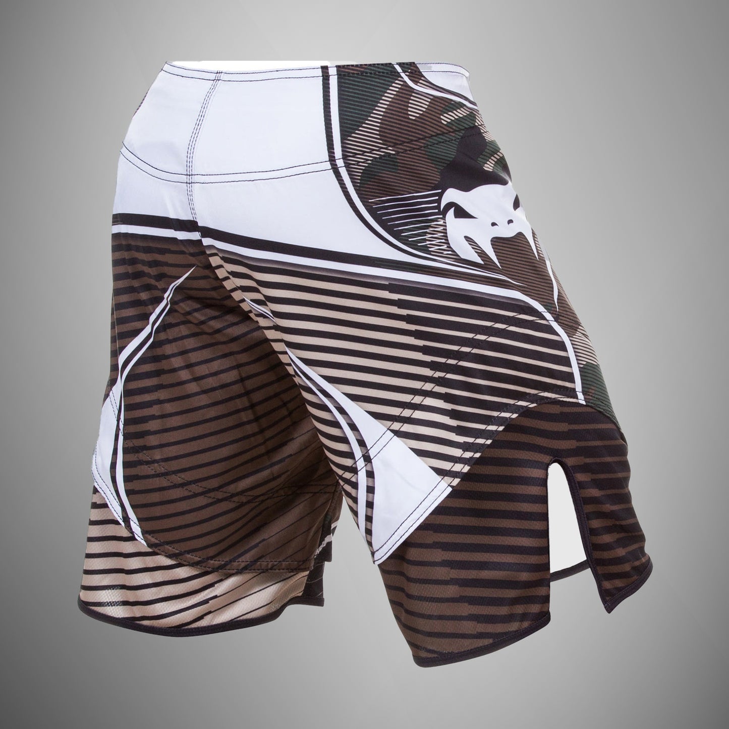 Venum Camo Hero Fightshorts - Green/Brown