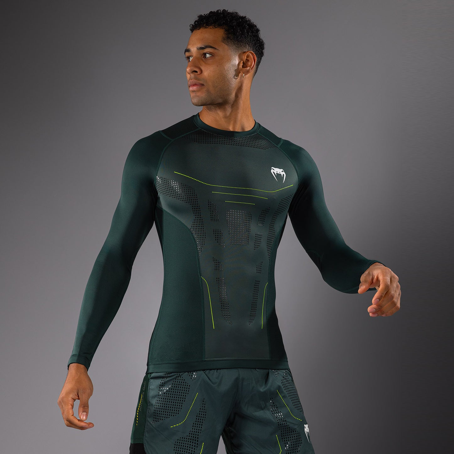 Venum Technical 3.0 Long Sleeve Rashguard - Forest Green