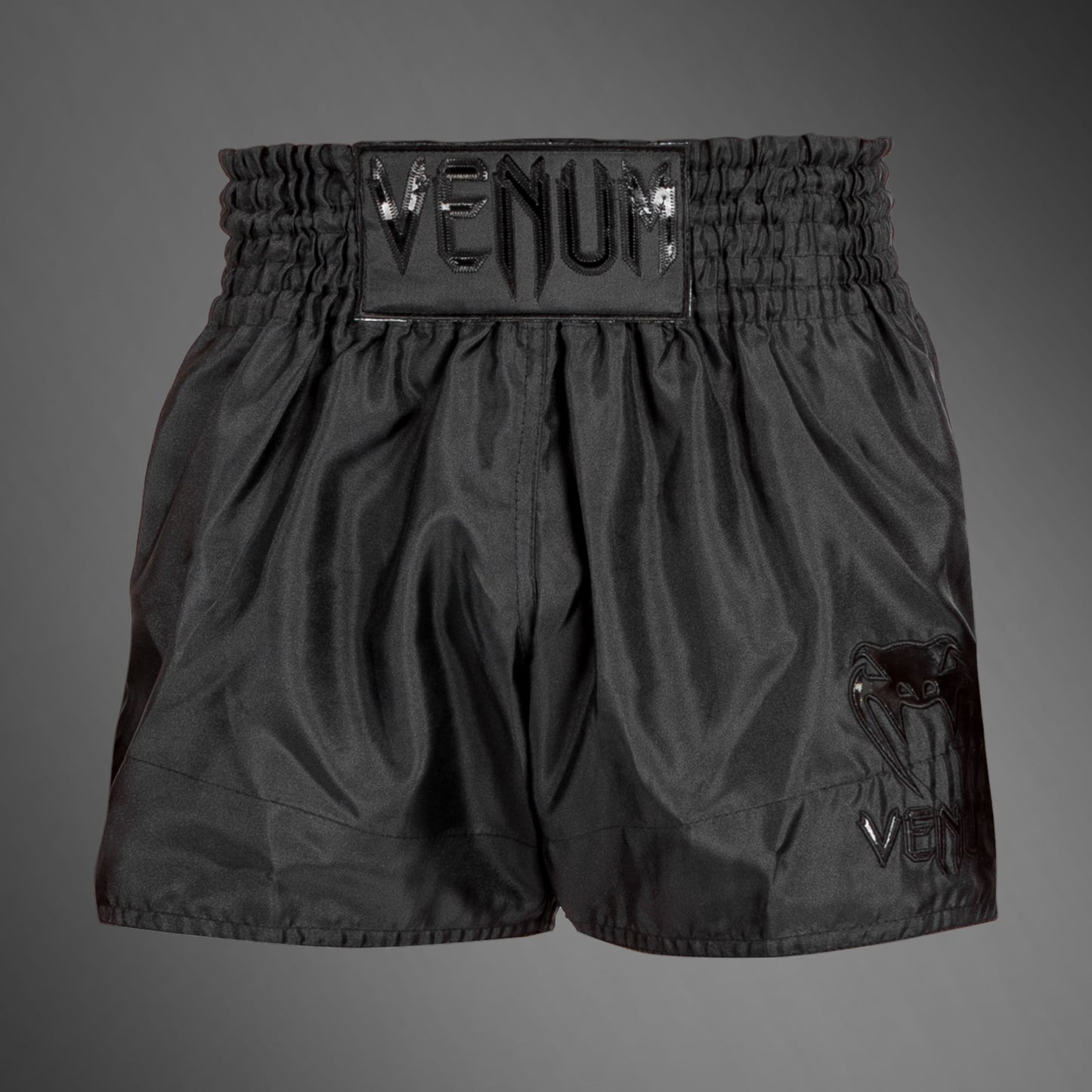 Muay Thai Shorts Classic Venum - Black/Black