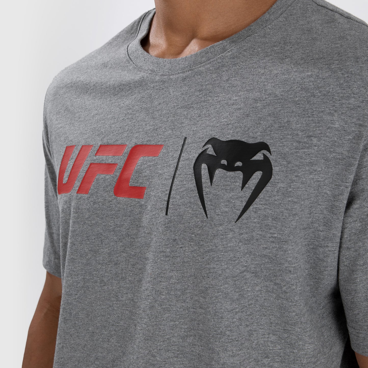 UFC Venum Classic T-Shirt - Grey/Red